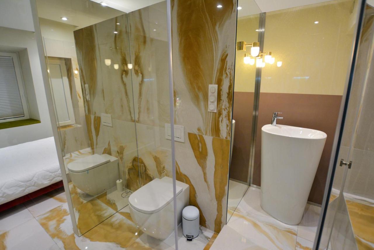 Apartmán Lion'S Den Deluxe Studio Budapešť Exteriér fotografie